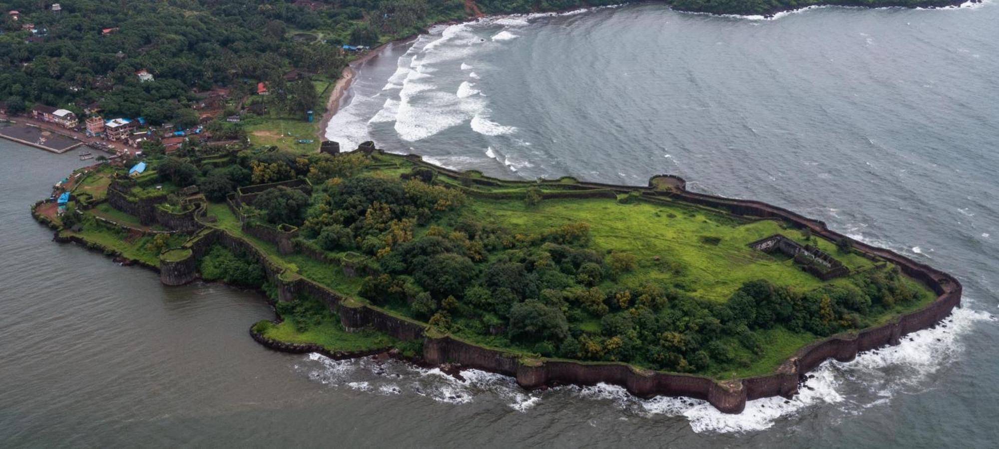 Kokan Heritage Resort Малван Экстерьер фото